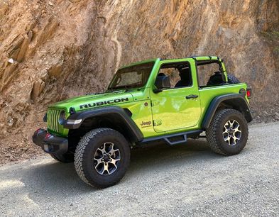 Used 2018 Jeep Wrangler Rubicon w/ Cold Weather Group