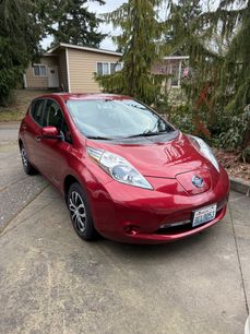 Used 2013 Nissan Leaf S w/ Charger Pkg