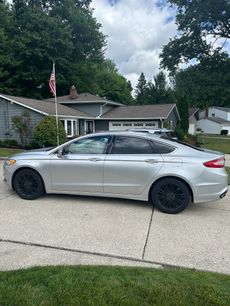 Used 2016 Ford Fusion SE w/ Equipment Group 202A