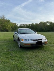 Used 1997 Honda Accord LX