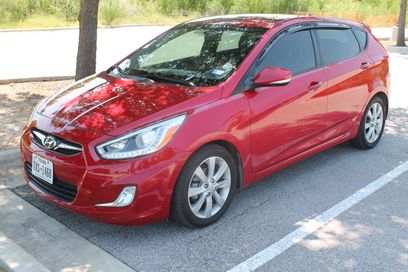 Used 2014 Hyundai Accent SE