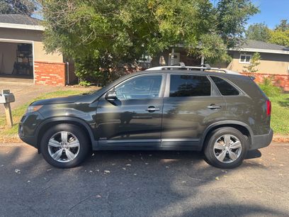 Used 2012 Kia Sorento EX w/ EX V6 Premium Pkg
