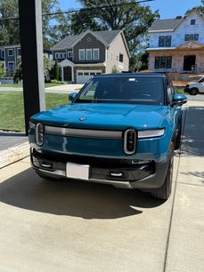 Used 2023 Rivian R1S Adventure