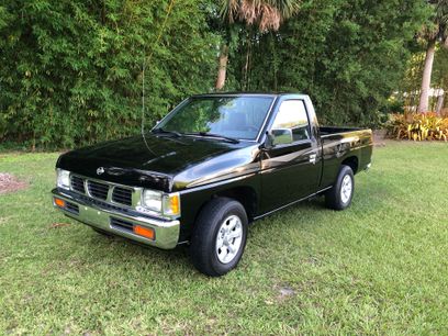 Used 1997 Nissan Pickup XE