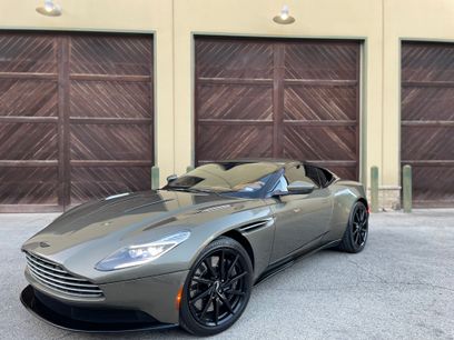 Used 2018 Aston Martin DB11 V12