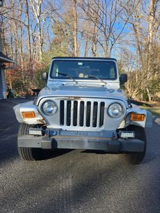 Used 2005 Jeep Wrangler Sport w/ 30" Tire & Wheel Group