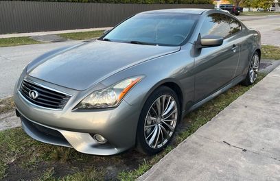 Used 2012 INFINITI G37 Journey w/ Premium Pkg