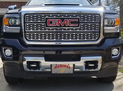 Used 2019 GMC Sierra 2500 Denali w/ Duramax Plus Package