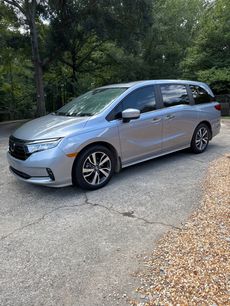 Used 2023 Honda Odyssey Touring