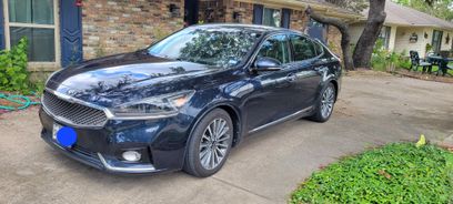 Used 2017 Kia Cadenza Premium w/ Luxury Package