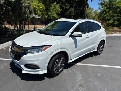 Used 2019 Honda HR-V Touring