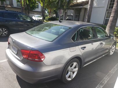 Used 2012 Volkswagen Passat 2.5 SE