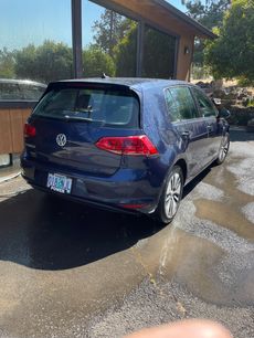 Used 2016 Volkswagen e-Golf SEL Premium w/ Driver Assistance Package