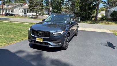 Used 2020 Volvo XC90 T6 Momentum