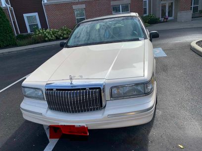 Used 1997 Lincoln Town Car Cartier
