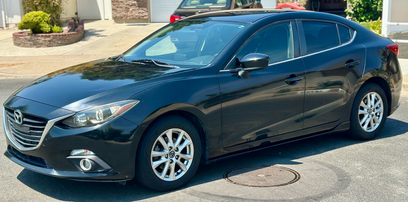 Used 2015 MAZDA MAZDA3 i Touring w/ Appearance Package