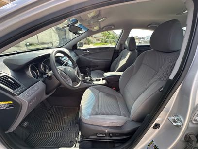 Used 2012 Hyundai Sonata GLS w/ Popular Equipment Pkg