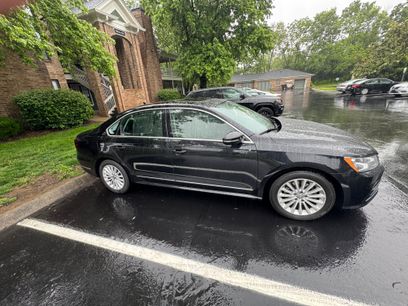 Used 2017 Volkswagen Passat 1.8T SE