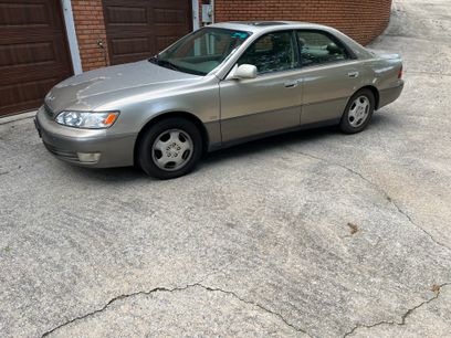 Used 1999 Lexus ES 330