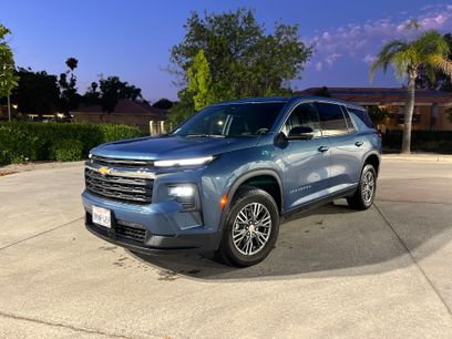 Used 2024 Chevrolet Traverse LS