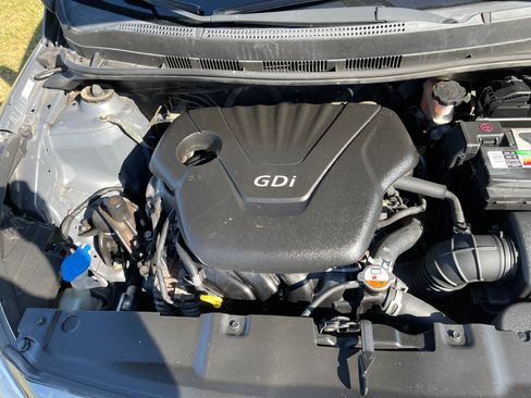 Used 2016 Hyundai Accent SE image 8