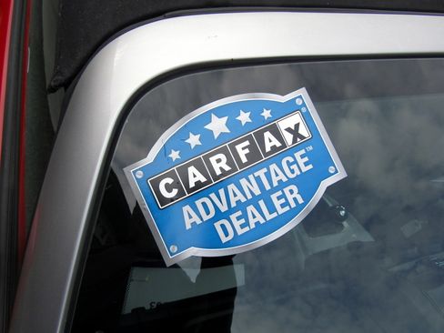 Used 2008 Saturn Sky image 13