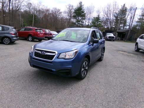Used 2017 Subaru Forester 2.5i image 1