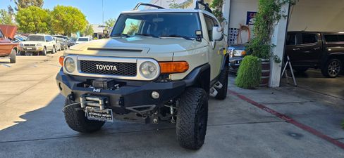 Used 2008 Toyota FJ Cruiser image 19