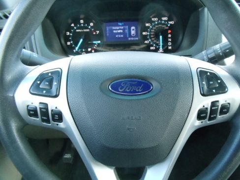 Used 2014 Ford Explorer XLS image 17