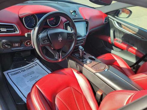 Used 2019 Maserati Ghibli S GranLusso Q4 image 12