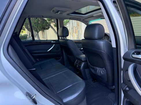 Used 2003 BMW X5 3.0i image 13