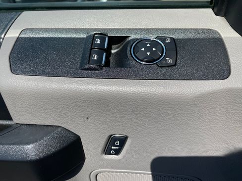 Used 2018 Ford F450 image 13