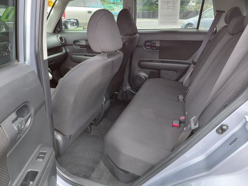 Used 2009 Scion xB image 11