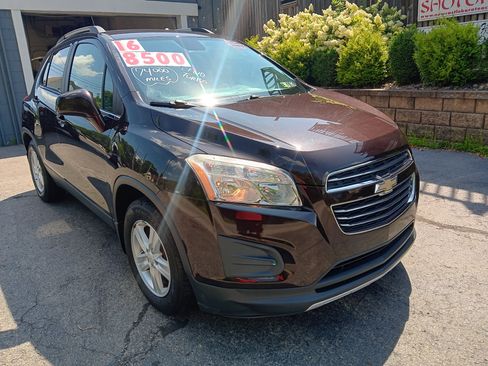 Used 2016 Chevrolet Trax LT image 5
