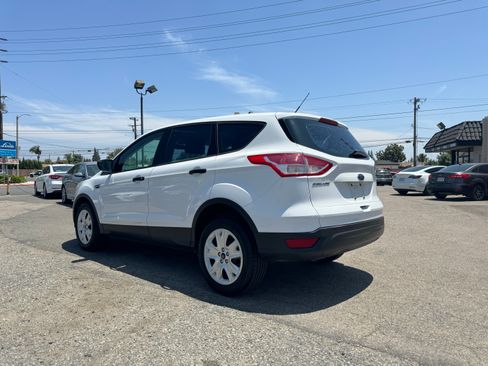 Used 2013 Ford Escape S image 4