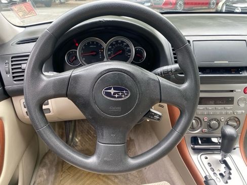 Used 2005 Subaru Outback 2.5i image 22