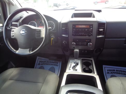 Used 2012 Nissan Titan SV image 35