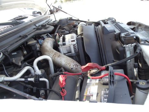 Used 2004 Ford F350 XL image 23