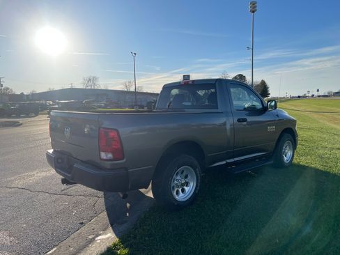 Used 2013 RAM 1500 Tradesman image 4