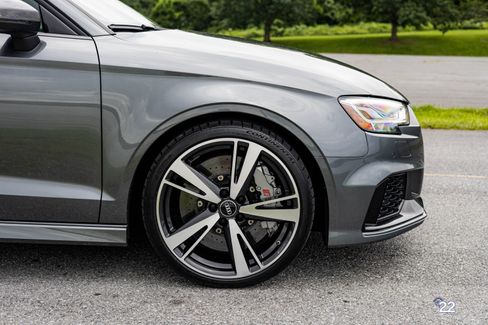Used 2018 Audi RS 3 image 16