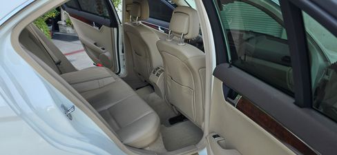 Used 2011 Mercedes-Benz C 300 Sport image 23