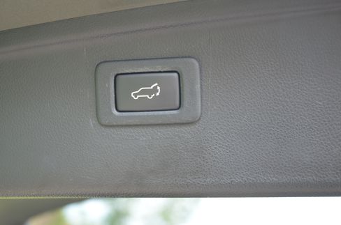 Used 2017 Subaru Outback 2.5i Limited image 25