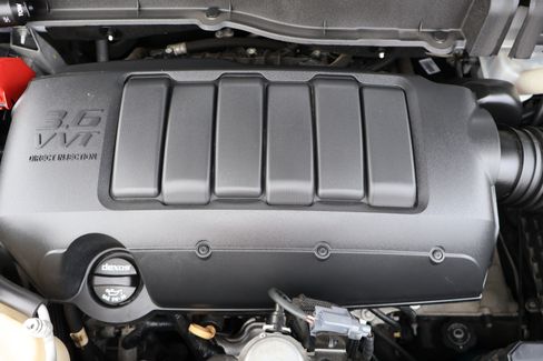 Used 2016 Chevrolet Traverse LT image 28