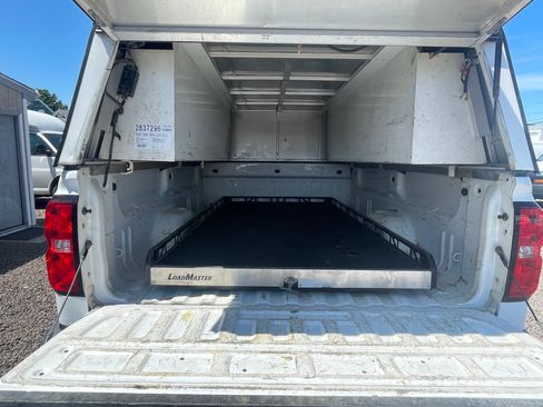 Used 2018 Chevrolet Silverado 2500 image 19