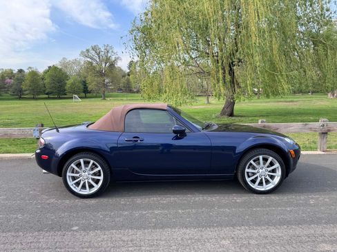 Used 2008 MAZDA MX-5 Miata Grand Touring image 30