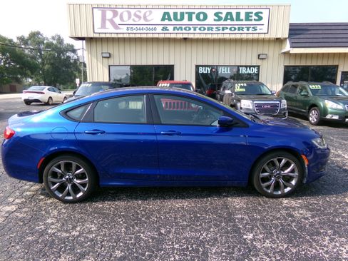 Used 2015 Chrysler 200 S image 6