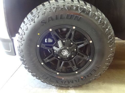 Used 2016 GMC Sierra 2500 image 14