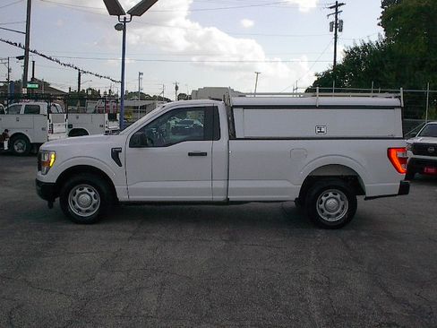 Used 2021 Ford F150 XL image 10