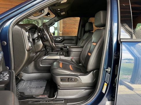 Used 2021 GMC Sierra 2500 AT4 image 10