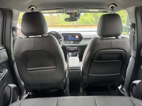 Used 2024 Chevrolet TrailBlazer ACTIV image 8
